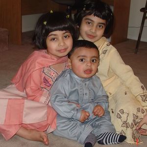 Meet your Posher, Amna